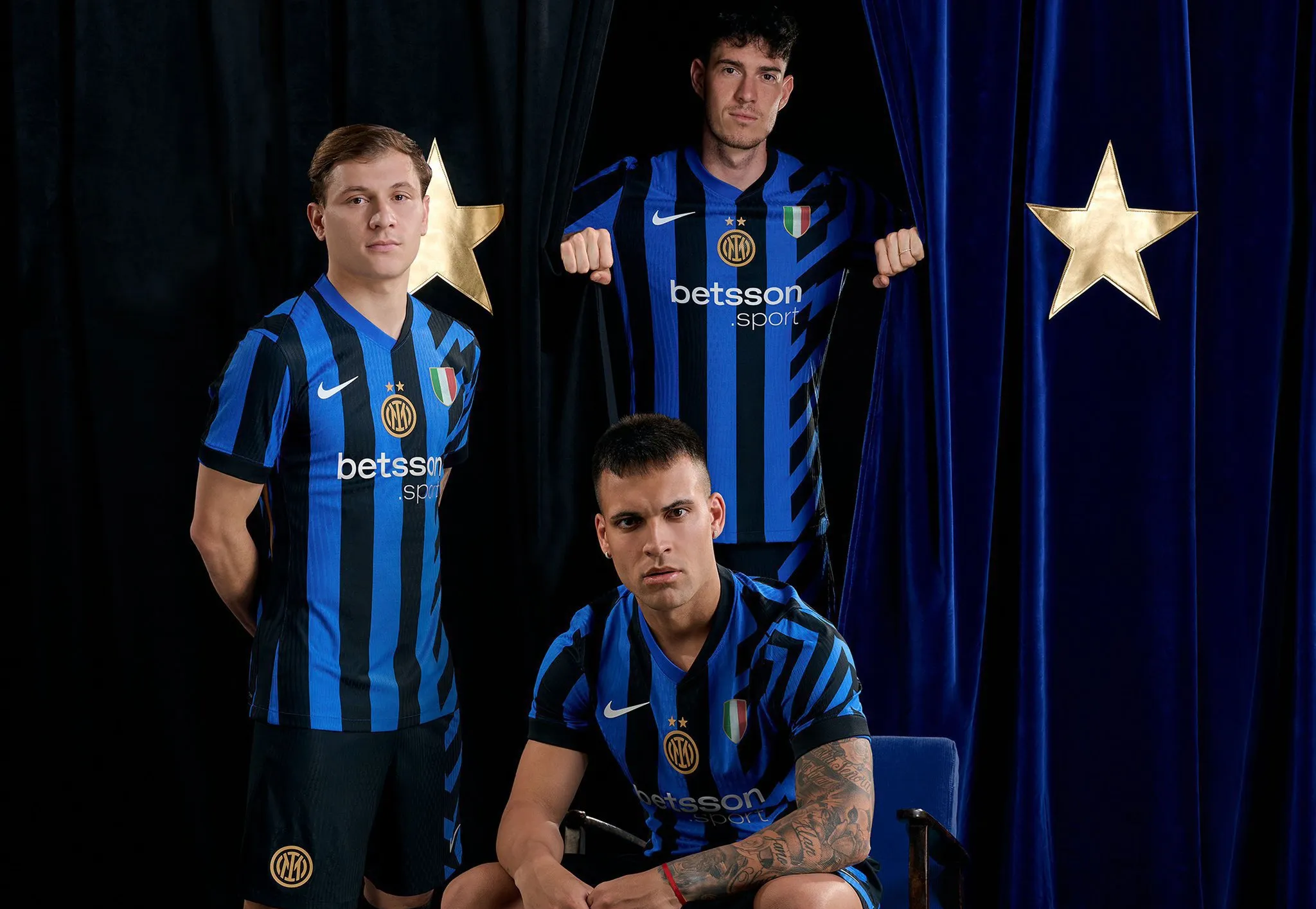 星空体育官方网站-包含AC米兰训练开放日，转会期门线救险引欢呼，NBA季后赛在即，球队文化再被提及的词条